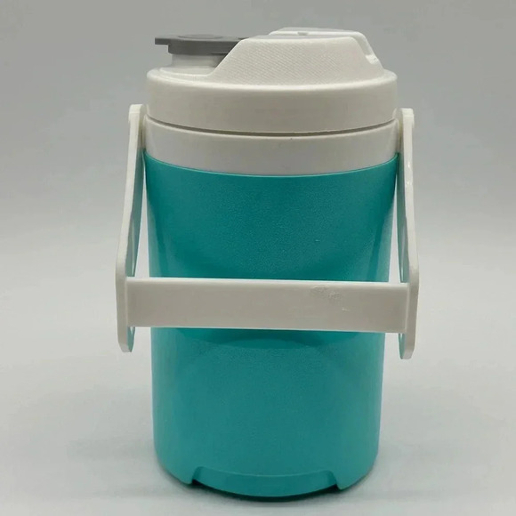 Igloo 1/2 Gallon Laguna Sport Beverage Jug with Hooks - Light Blue - Picture 4 of 7